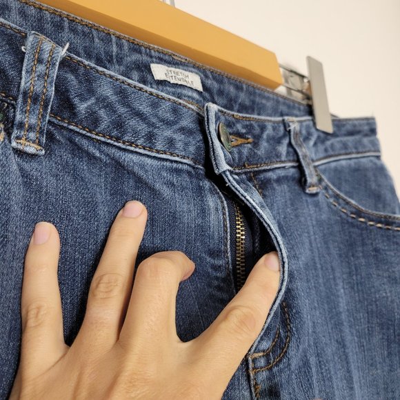 Liz Claiborne Denim Blue Jeans Stretch Straight Leg Classic Casual Womens 8 - Picture 2 of 14